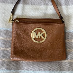 Micheal Kors Crossbody